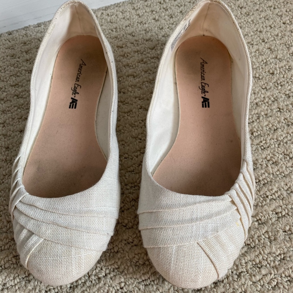 American Eagle Outfitters - White Ballet Flats